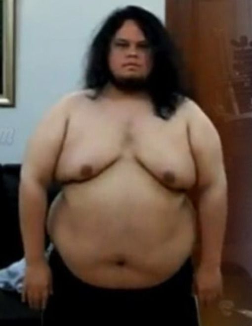 Jon Calvo avant sa perte de poids quand il faisait 155 kilos